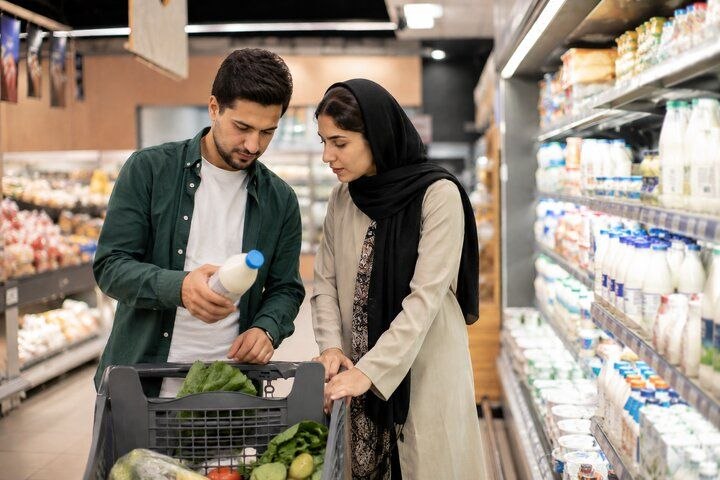 نایاب و ممنوعه: ۴۴ میلیون تومان برای یک زندگی دو نفره کافی است؟🔹اگر یک خانوار دو نفره در تهران را در نظر بگیریم که هر دو، کارمند باشند