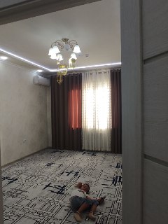 Arenda sergliy Yengi darxan metro 3 bekat  Oilaga 3/3/16 450 Uye