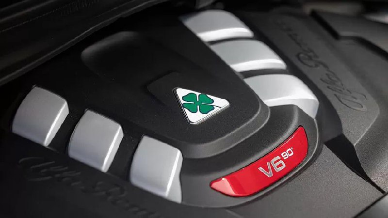 Alfa Romeo снимет с производства «горячие» Giulia и Stelvio Quadrifoglio 3
