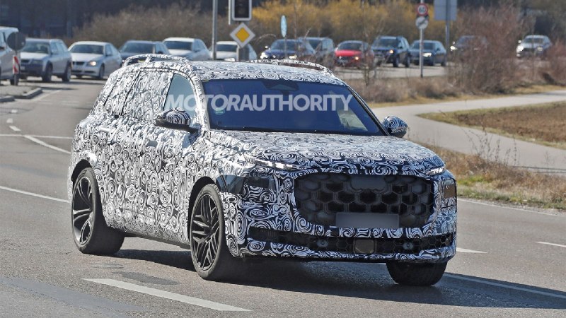 Audi наконец решилась на свой большой козырь? По данным иностранных СМИ, на тестах впервые поймали б 2
