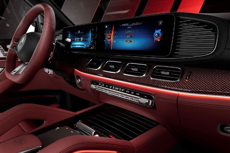 Mercedes-AMG показал лимитированную серию Arctic Silver 5