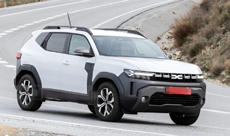 Dacia Duster получит гибридный полный привод с электромотором