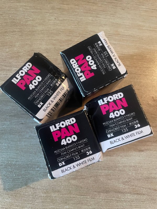 Ч/б пленка Ilford pan400