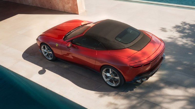 Ferrari показала открытую версию своей самой доступной модели — Amalfi Spider. Родстер получил мягку 3