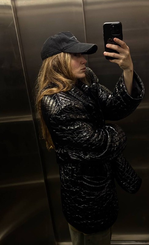 Знак ли это, когда в пустой съемной квартире стоит мыло PREDUBEZDAI?Знак ли это, когда в пустой съемной квартире стоит мыло PREDUBEZDAI?