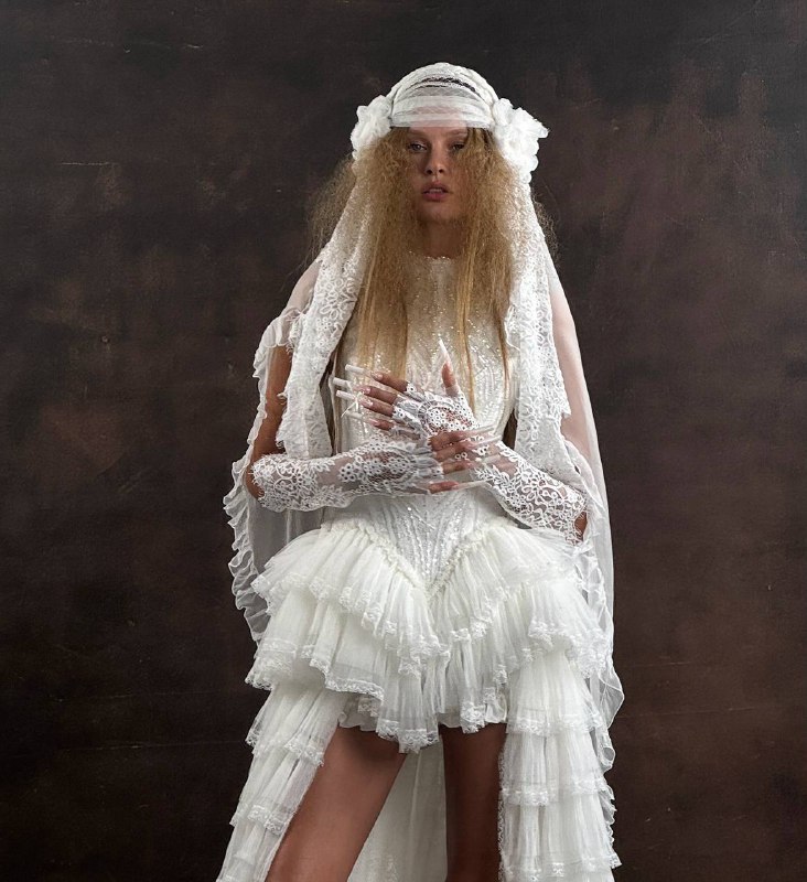 Что-то свадьбу сыграть захотелось…Что-то свадьбу сыграть захотелось…