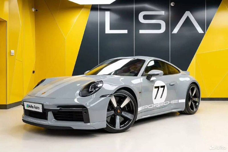 В Москве продают САМЫЙ МОЩНЫЙ Porsche 911 на «механике» за ₽67 миллионов.