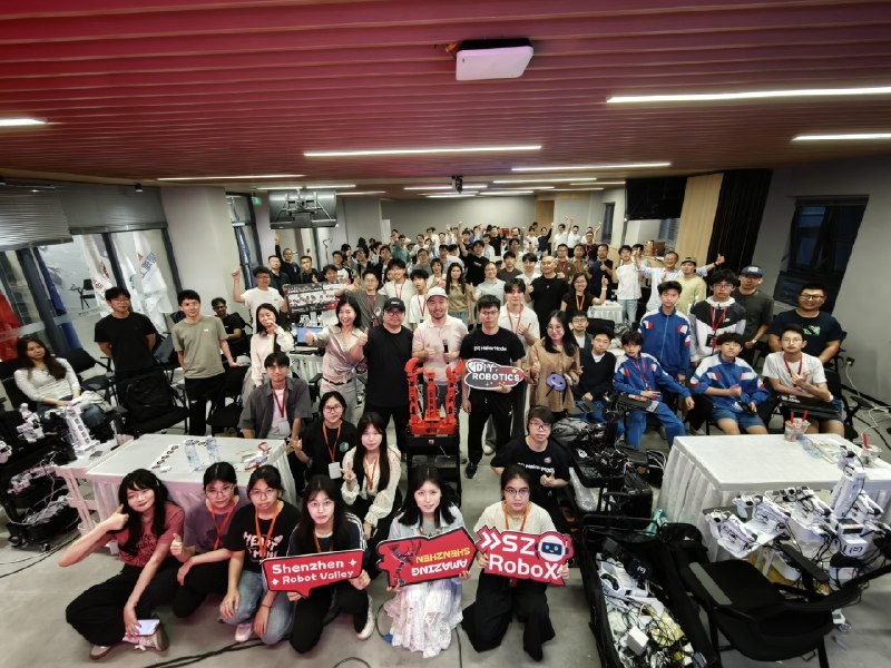 今天机器人黑客松的冠军🏆是Xbotics团队的HomeClaw钳伴队长是来自杭州的开发者陈老师冠军奖品是RWKV赞助的3D打印机今天机器人黑客松的冠军🏆是Xbotics团队的HomeClaw钳伴队长是来自杭州的开发者陈老师冠军奖品是RWKV赞助的3D打印机