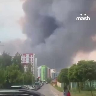 600 человек эвакуировали из пригорода Киева — ВСУ хранили среди жилого микрорайона урановые боеприпасы для Abrams, по складу ночью ударили ВС РФ. Город может накрыть облако радиоактивной пыли.Склад был расположен в городе Вишнёвое рядом с украинской столиц