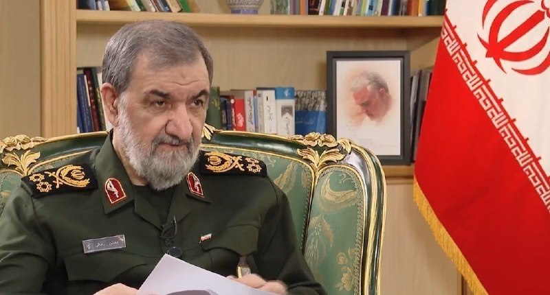 اﻧﻌﻜﺎﺱ ﺑﻨﺎﺏ: 🔺️محسن رضایی: ایران با محاصره اقتصادی هم تسلیم نمی‌شوددبیر شورای عالی امنیت ملی: 🔹️آمریکایی‌ها کاملا از حملات نظامی ناام