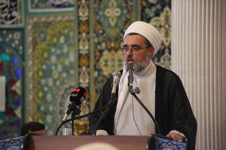 خبرگزاری مهر کرمانشاه: امام جمعه اهل سنت کرمانشاه: پیامبر اسلام رمز وحدت امت اسلامی استکرمانشاه - امام جمعه اهل سنت کرمانشاه گفت: وجود پیامبر م