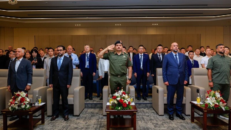 ️🇱🇾🇮🇱🇺🇸 ⁠איל פוגליו: סדאם הפטר שואף לבנות רשת של קשרים פוליטיים בוושינגטון ובישראל תוך ניסיון לחזק את מעמדו כמנהיג פוטנציאלי של לוב המאוחדת.