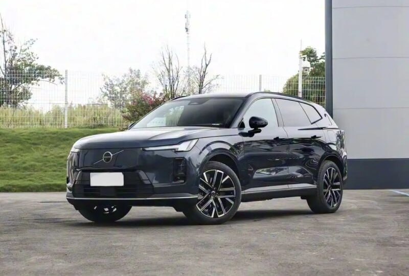 В Китае начались продажи Volvo XC70 нового поколения 3