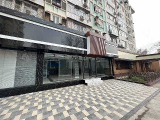 Сдается в аренду готовый офис в центре ор-р Жемчуг 137м2