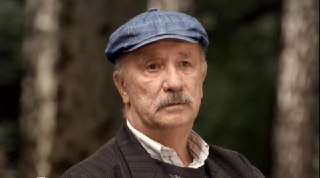 Умер актер Вадим АлександровЗаслуженный артист России Вадим Александров скончался на 88-м году жизни от травмы головы, полученной при падении, сообщили «РИА Новости» в его семье.В фильмографии актера насчитывается почти 150 ролей. Среди самых известных его