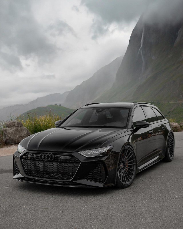 Audi RS6 Avant (C8/5G) 3