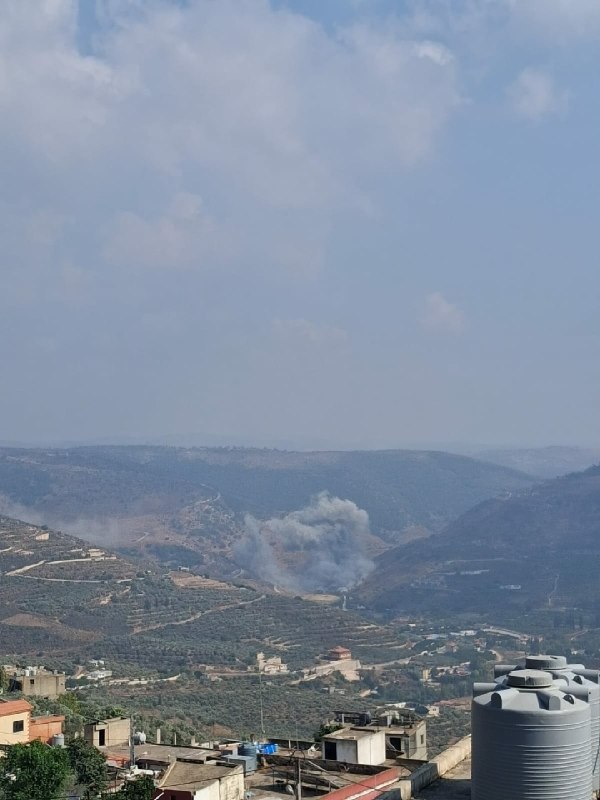 דחוף: מטוסי הכיבוש פתחו בפשיטה על ואדי אל-חוג'יר, בדרום לבנון.