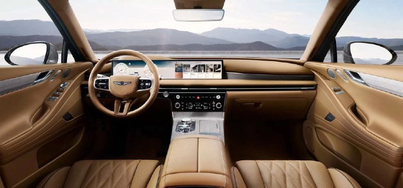 Genesis рассекретила обновленный седан G80. После рестайлинга автомобиль изменился внешне и получил  3