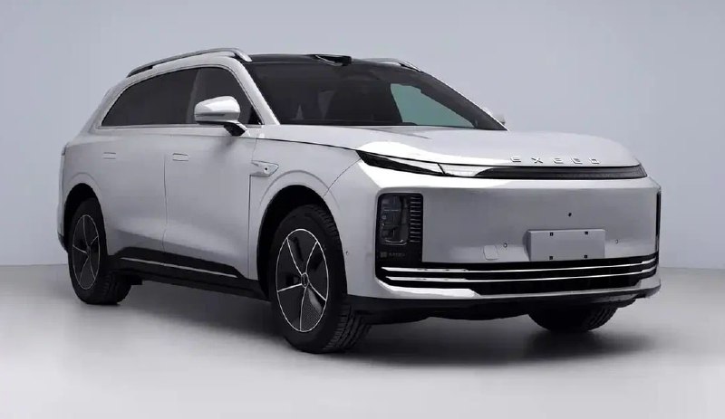 Chery обновит кроссовер Exlantix ET7 3