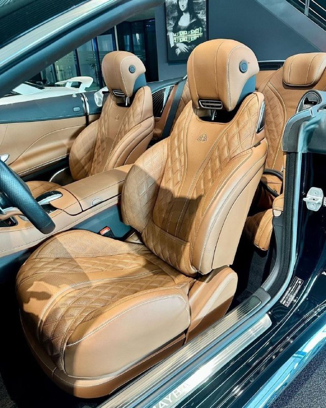 1 из 300 MAYBACH S650 Cabriolet 6.0-L V12 BITURBO 630 л.с. 4