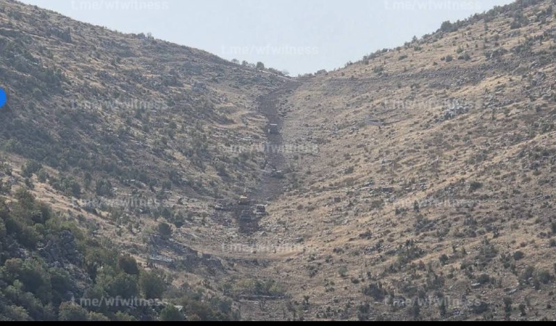 Al-Jadid: IDF vehicles are advancing towards the south of the town of Sheba, where they are working to clear a road through the valleys to reach the outskirts of the town.