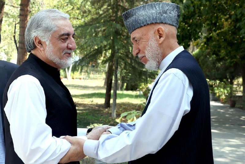 خبرگزاری افغان ایرکا: 🔰۲۸ اسد؛ کرزی و عبدالله بر وحدت و یکپارچگی مردم افغانستان تأکید کردندحامد کرزی و عبدالله عبدالله به مناسبت یکصدوهفتمین