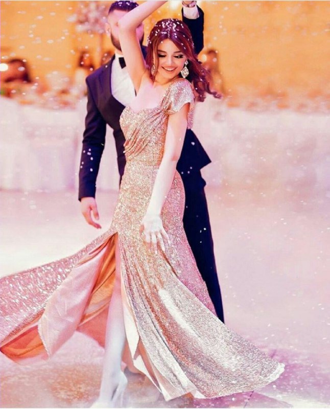 ♡عـشـ ᬸ💞ـق ابــ ᬸᮀ💞ـدی: ♥️00: 00♥️🕕ساعت صفر عاشقی🕕♥️دوستت دارم♥️بهایش هر چه هستروی چشمانم♥️🍃🌺🍃