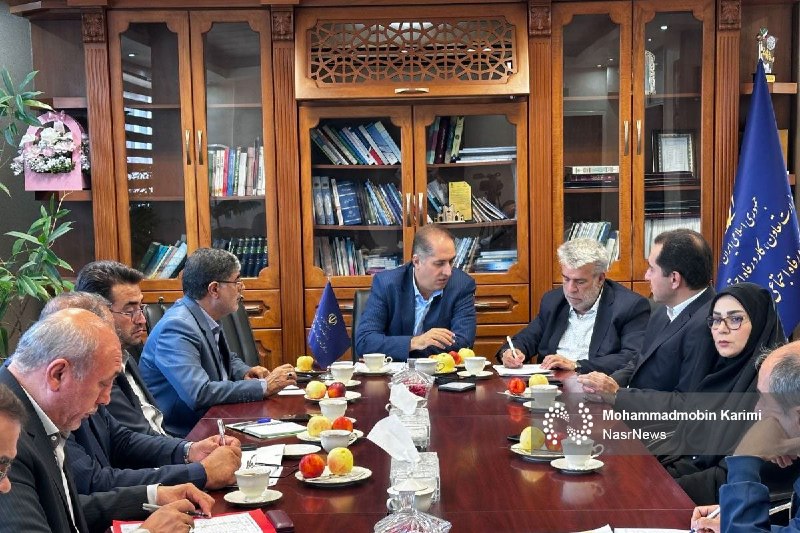 اخبار نصر: 📌برگزاری نخستین همایش ملی تعاونیهای مصرف و مرزنشینان در تبریز ▫️پوستر نخستین رویداد ملی همایش تعاونیهای مصرف و مرزنشین