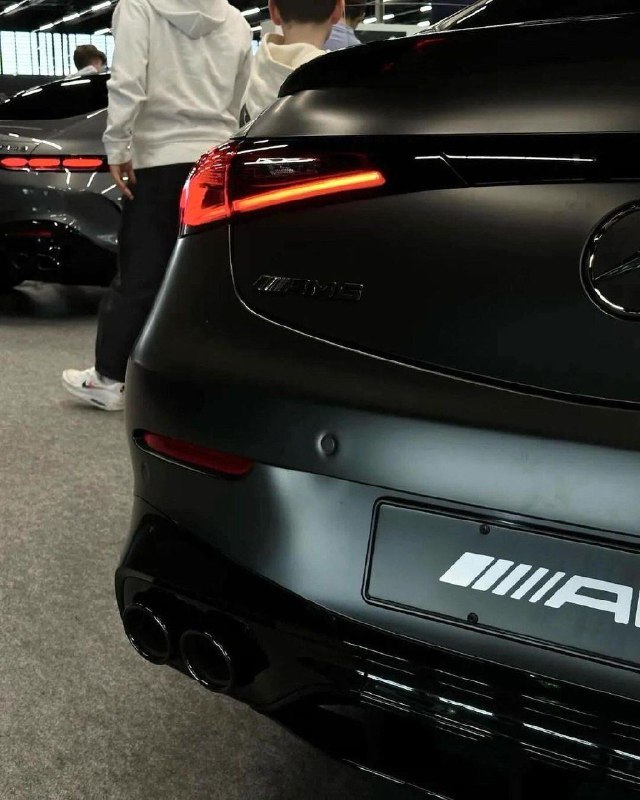 CLE53 ///AMG 3