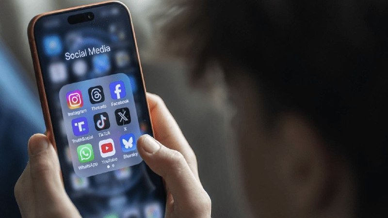 Turkey bans children from accessing social networks Providing social network services to people under the age of 15 is completely banned in Turkey. Platforms were required to create dedicated versions with enhanced security and privacy protocols for users aged 15 to 18.