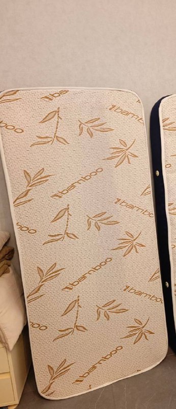 Новый матрас 190 на 90