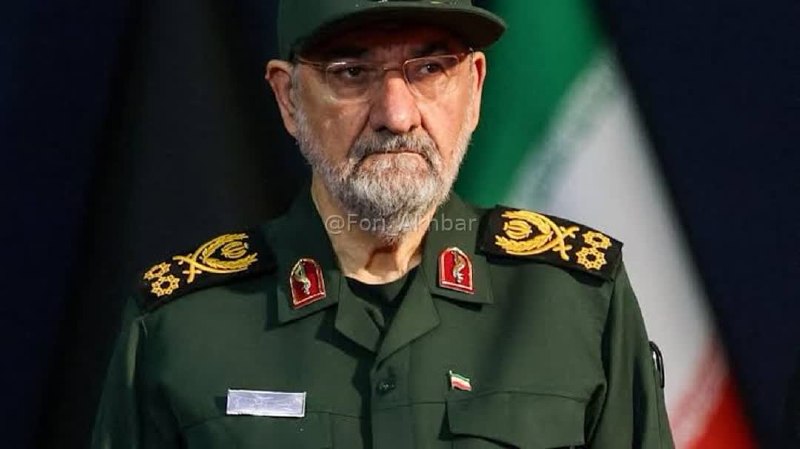 اخبار فوری ایران و جهان: محسن رضایی، دبیر شورای عالی امنیت ملی:🔹اگر جنگ اقتصادی ادامه پیدا کند، حتی یک قطره نفت نه از تنگه هرمز و نه از هیچ نقطه