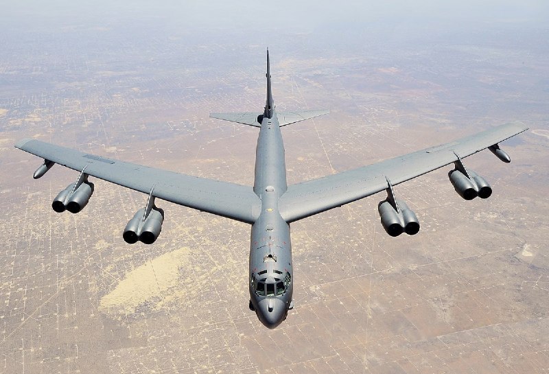 מבזק: מפציצי B-52 אמריקאים עוזבים בסיס אוויר בבריטניה במקביל להפסקת אש שברירית עם איראן