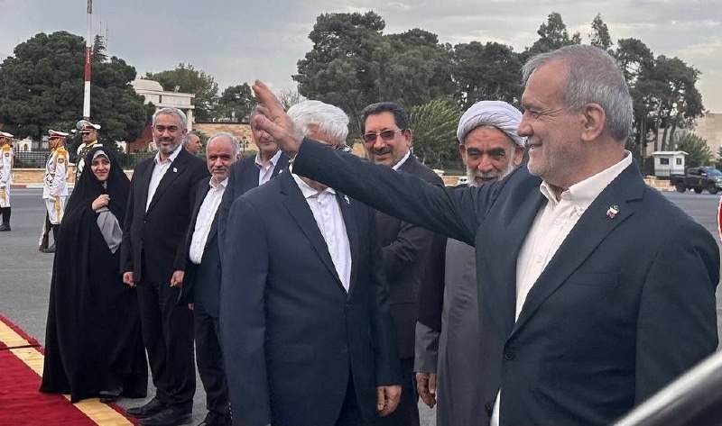 آزاد نیوز: 🛑پزشکیان عازم ترکمنستان شد🔷 پزشکیان، به‌منظور شرکت به‌عنوان مهمان ویژه در هفدهمین کنفرانس دولت‌های عضو کنوانسیون تنوع زی