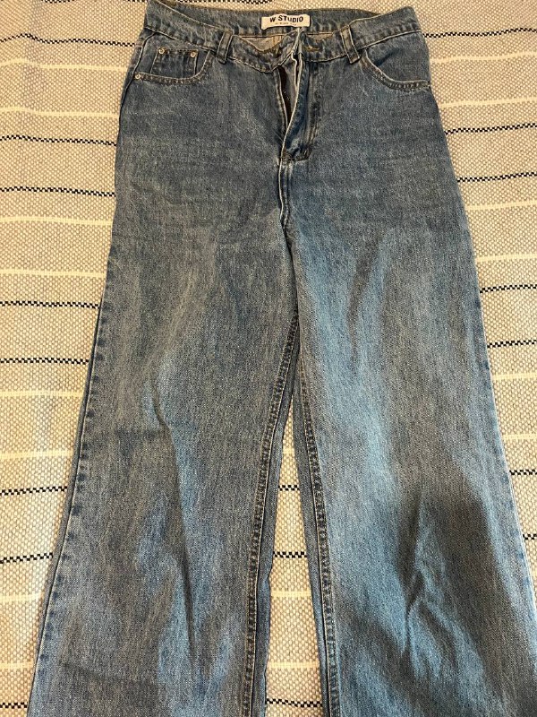 Продам джинсы на м, бедра до 100см — фото 1