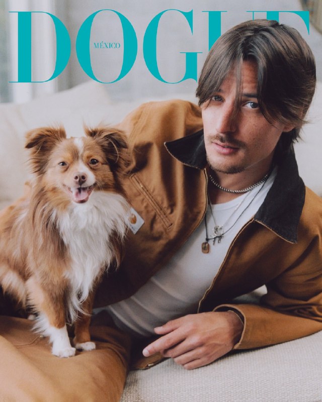 Latin Celebrities: ༆ #Magazine | #Updateدنی اوشن و سگش کلو روی کاور مجلۀ Dogue مکزیک قرار گرفتند.دنی اوشن و سگش کلو، سگ نژاد استرالیایی، ر