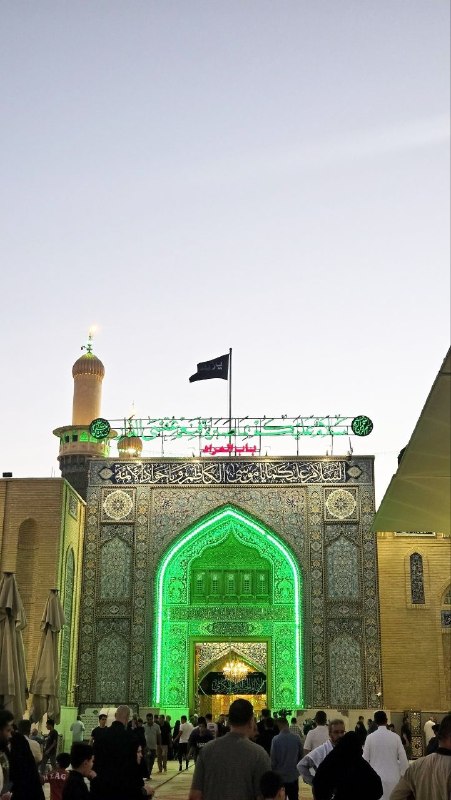 خبرگزاری خانه ملت: 📌 تشرف هیأت پارلمانی ایران به حرم کاظمین🔹 هیأت پارلمانی ایران در پایان اولین روز سفر به عراق و پس از دیدار با رئیس مجلس،