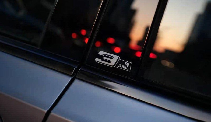 BMW 3 серии получила спецверсию в честь своего 50-летия 4