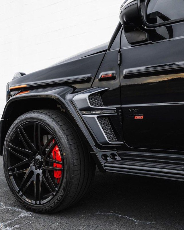 Mercedes benz g class (w464) Brabus 700 2