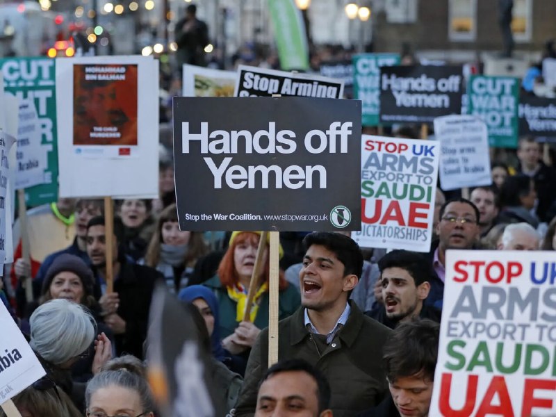 🔸Interception by war opponents of London's decision to provide military aid to Saudi Arabia