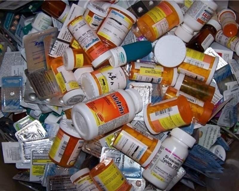 خبرگزاری خانه ملت: 📌 سلب حق درمان در بازار سیاه؛ وقتی بیماران سرطانی و دیالیزی اسیر قیمتهای نامتعارف دلالان میشوند / سرمنشأ مافیای دارو د