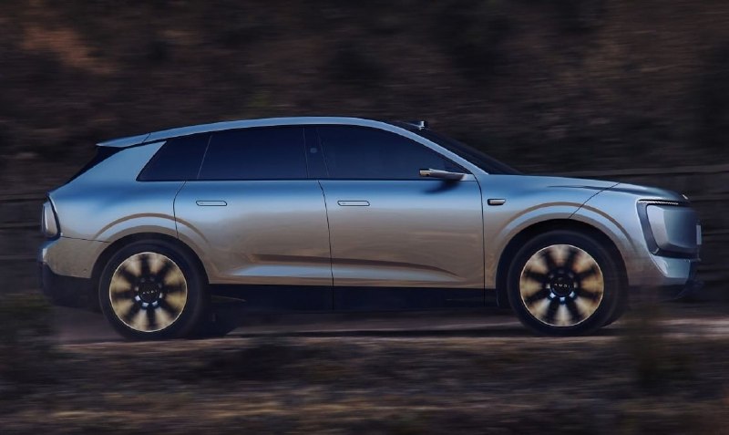 Audi без колец: представлен новый кроссовер E7X 5