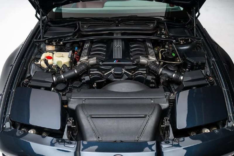 M73 V12 850CI 6