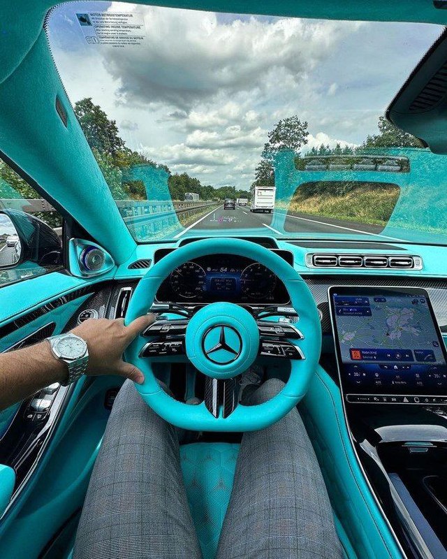Mercedes Benz w223 3