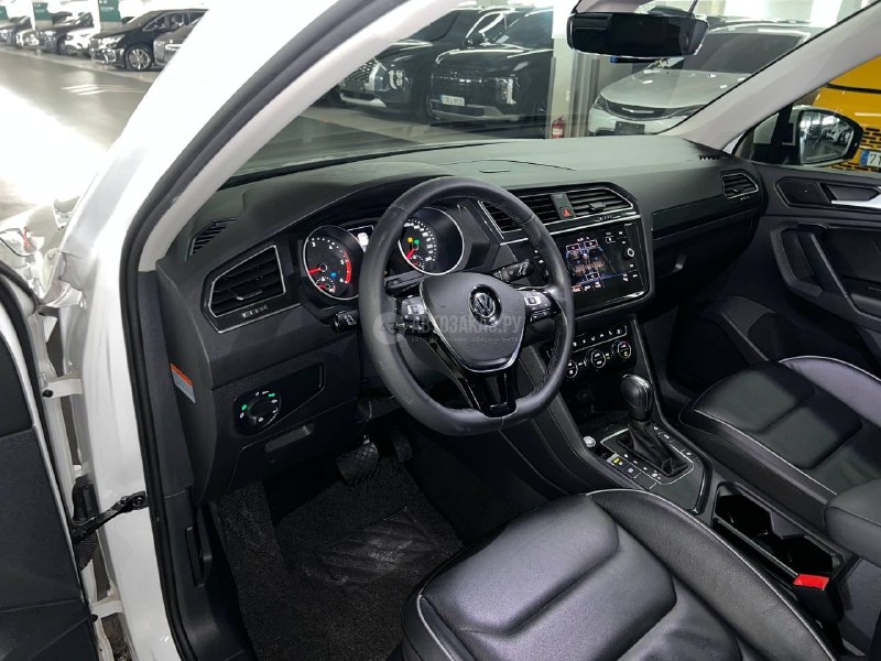 Volkswagen Tiguan 2020 фото 5