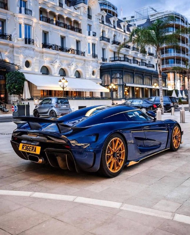 Koenigsegg Regera 6