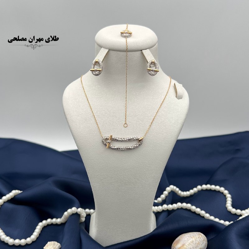 طلای مهران مصلحی💚: #سرویس_بایسیکل ⚖️وزن گردنبند : ۲/۴۹٠ 💰قیمت: ۵۶/۷٠٠/۰۰٠⚖️وزن گوشواره: ۱/۴۹٠ 💰قیمت: ۳۳/۹٠۰/۰۰۰ ⚖️وزن دستبند: ۱/۱۸٠ 💰قیمت: