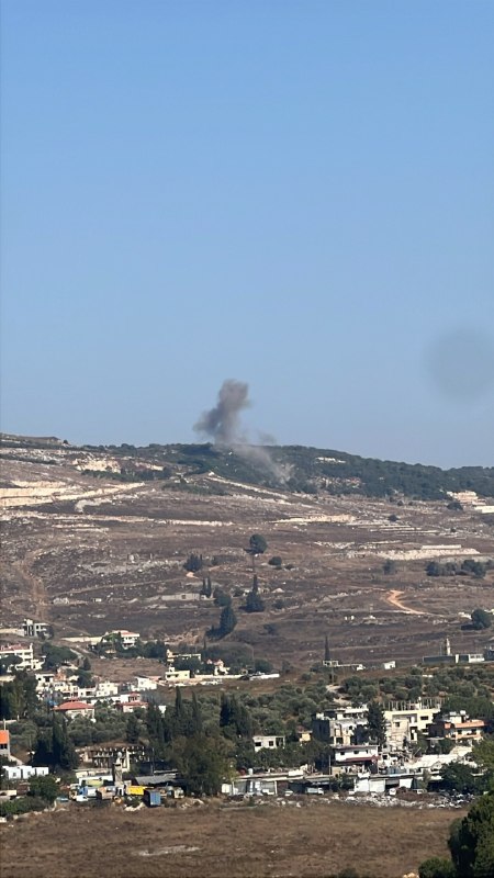 דחוף: ארטילריה של הכיבוש מחדשת את הפצצת "גבעת עלי אל-טאהר", בדרום לבנון.