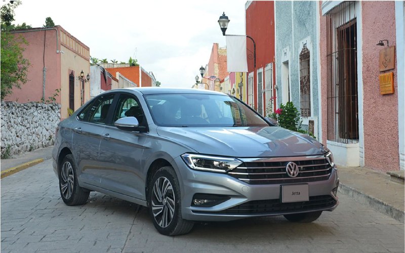 По итогам 2023 года машины брендов Volkswagen и Toyota стали самыми популярными на российском рынке, 3