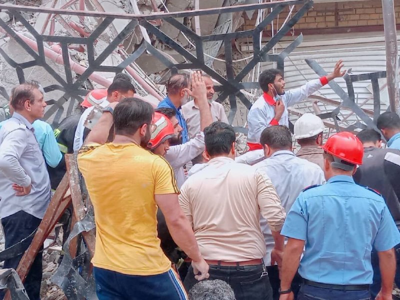 The story of 170 new taxis from Tehran that were damaged in the war bombing